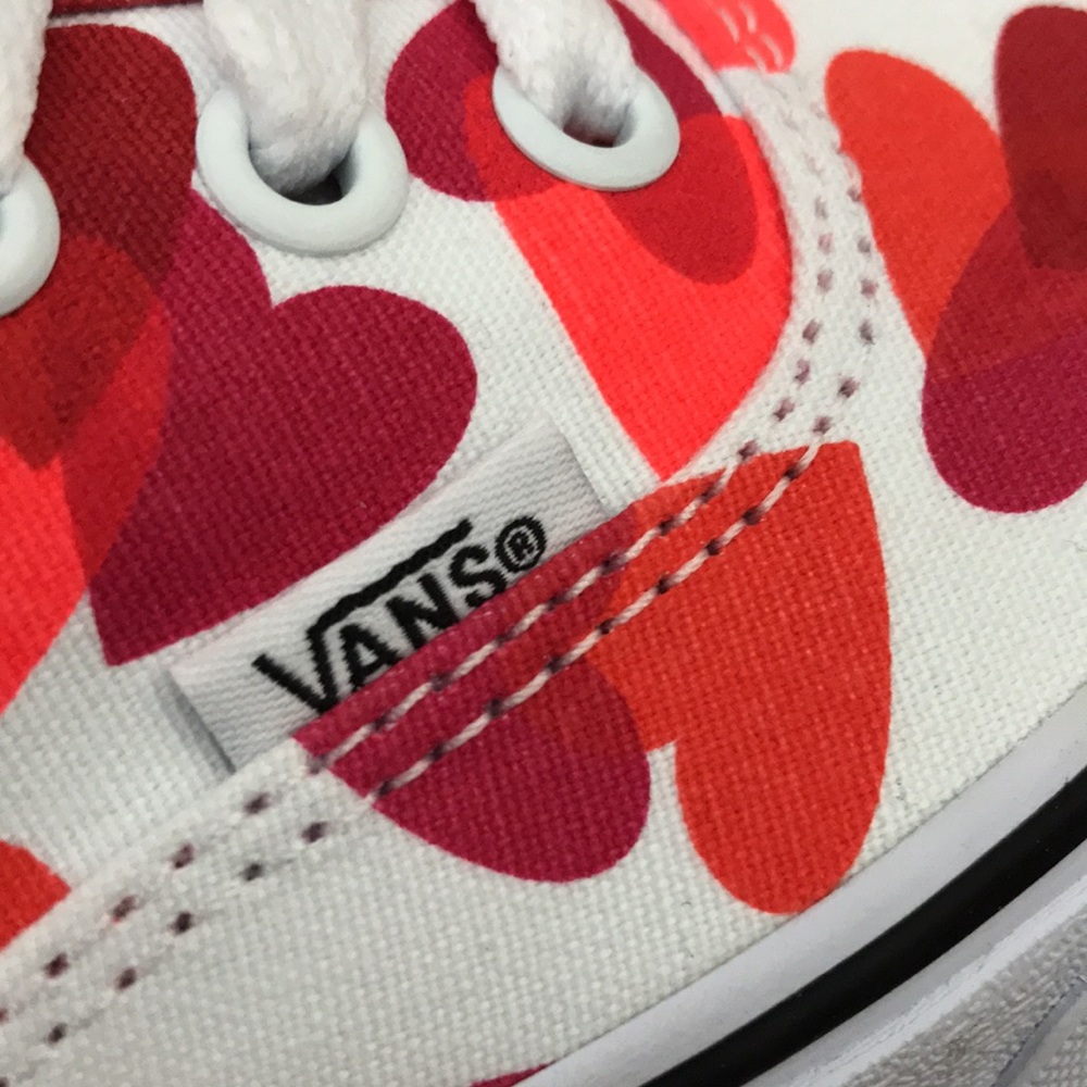 VANS AUTHENTIC BRAND NEW - Picture 9 of 16
